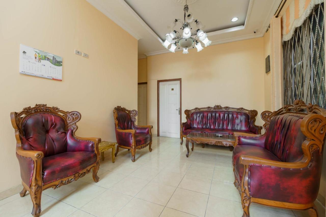 Reddoorz Syariah Near Palembang Square Mall 3 Exterior photo